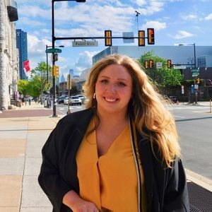 Meet your Posher, Carlie